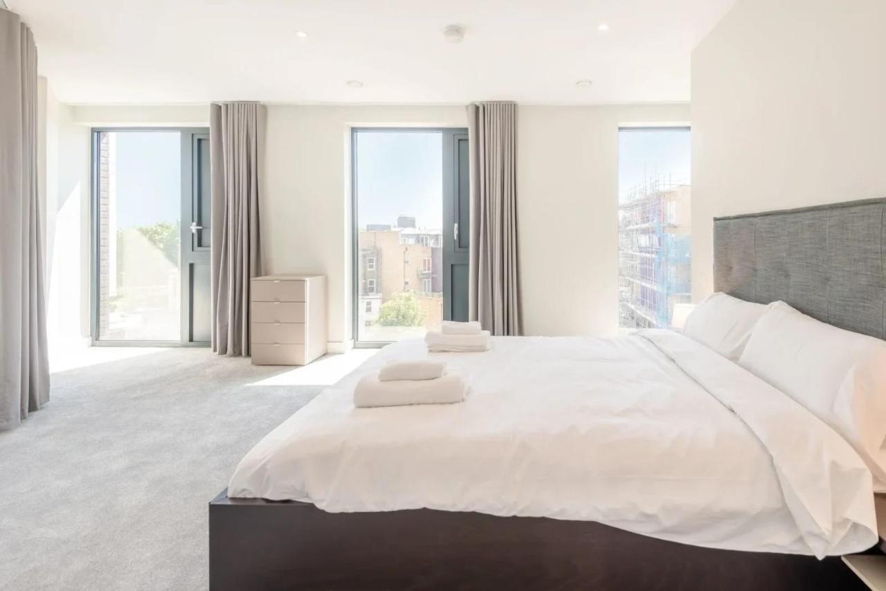 Modern Apartments In Brentford 2 Minutes Walk From Kew Bridge 外观 照片
