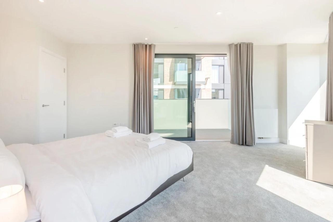 Modern Apartments In Brentford 2 Minutes Walk From Kew Bridge 外观 照片